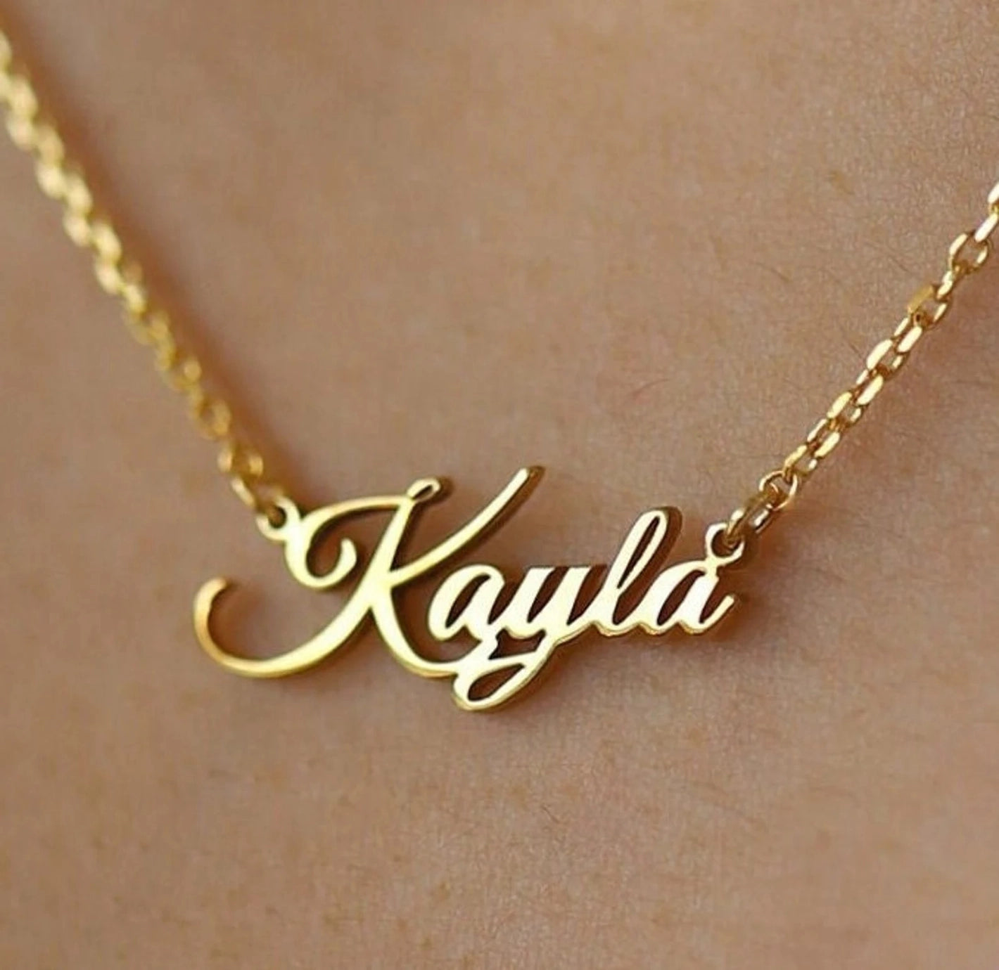 Custom : Personalized Name Necklace